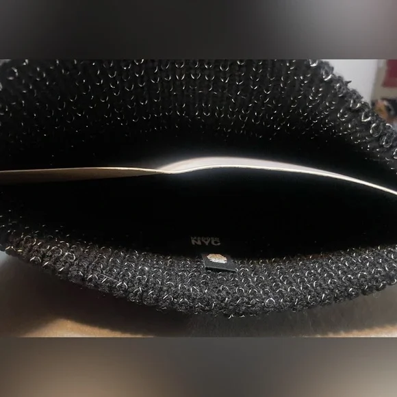 Madden NYY Black Knit Beanie with Bow Accents! NWT! - Picture 8 of 9